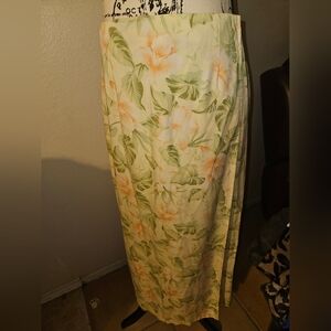 Coldwater Creek Womans Floral Wrap Skirt Size 12